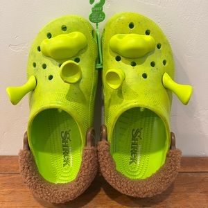 Shrek Crocs W10 M8